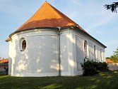 Evangelický kostel ve Velenicích.