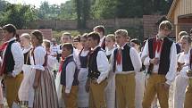 Staročeské dožínky v Přerově nad Labem.