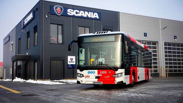 Autobus Scania.