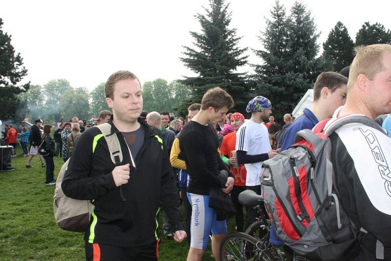 První ročník půlmaratonu a "čtvrtky" v Nymburce.