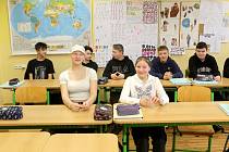 Žáci deváté třídy v Přerově nad Labem, které v dubnu čekají přijímací zkoušky na střední školy.