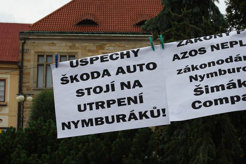 Již třetí demonstrace Nymburáků proti zinkovně AZOS CZ.