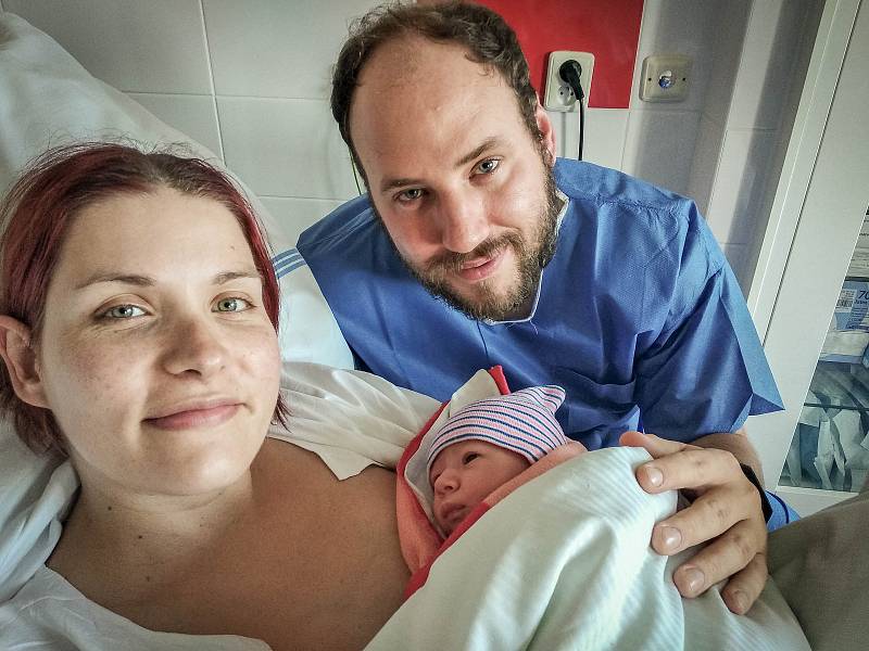 Karolína Šípková, NymburkNarodila se 29. září 2019 ve 14.07 hodin, vážila  3 100g a měřila 49 cm. Holčička se narodila na tátův svátek Michalovi a mamince Evě.