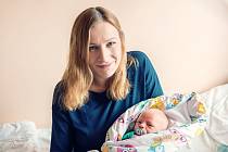Jakub Uher z Podbrah se narodil v nymburské  porodnici 2. prosince 2021 v 8:23 hodin s váhou  3720 g a mírou 51 cm.  Domů chlapeček pojede  s maminkou Lenkou, tatínkem Patrikem a bráškou Filipem (2 roky).