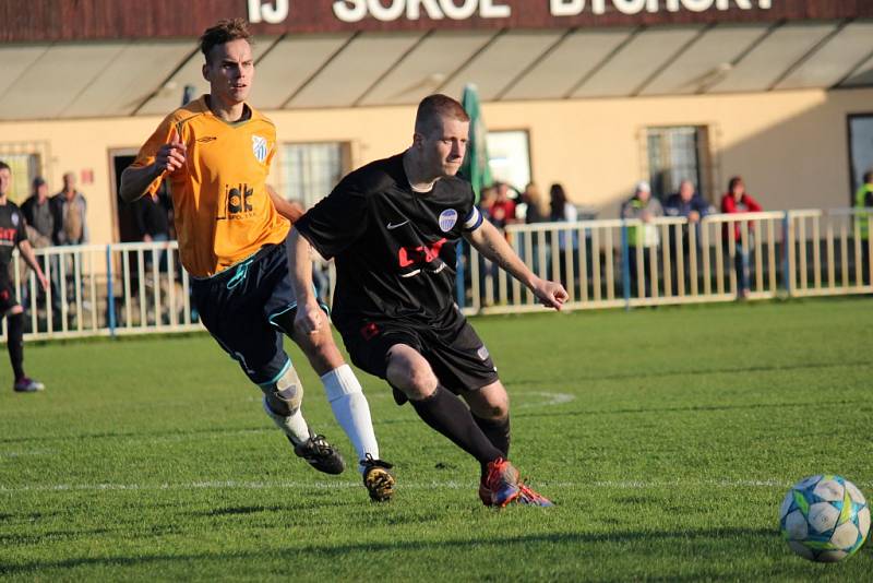 Z fotbalového utkání I.B třídy Býchory - Libice nad Cidlinou (0:2)