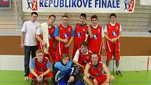 Třetí místo vybojovali florbalisté EKO gymnázia Poděbrady na republikovém finále.