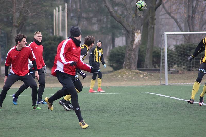 Z přípravného fotbalového utkání Polaban Nymburk - Kratonohy (3:0)