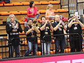 PODPORA FANOUŠKŮ. Basketbalisté Nymburka budou v dalším zápase Ligy mistrů spoléhat na své příznivce. Chybět určitě nebudou ani trumpety.