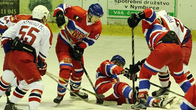 Z hokejového utkání druhé ligy Nymburk - Havlíčkův Brod (1:6)