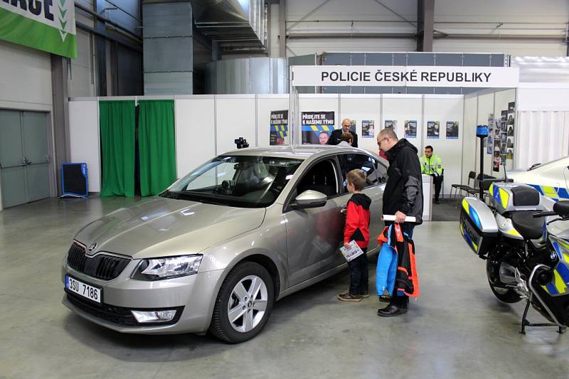 Z jednoho z předchozích ročníků autosalonu Kola a gastrofestivalu.