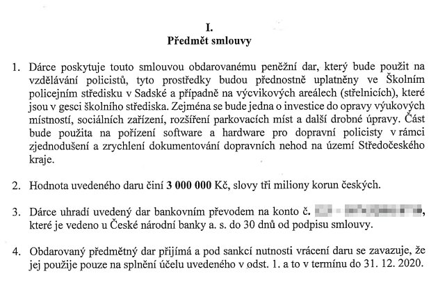 Původní  ustanovení týkající se daru daru Středočeského kraje Policii ČR ve smlouvě z roku 2019.