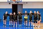 Z basketbalového utkání ligy starších žákyň U15 Sadská - Sluneta Ústí (64:59)