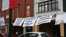 Již třetí demonstrace Nymburáků proti zinkovně AZOS CZ.