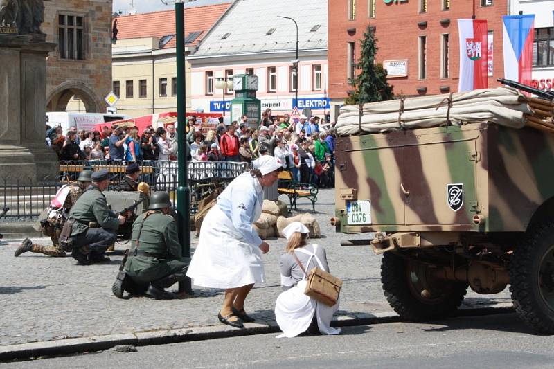 Oslavy 70 let od nymburského povstání na náměstí Přemyslovců v Nymburce.