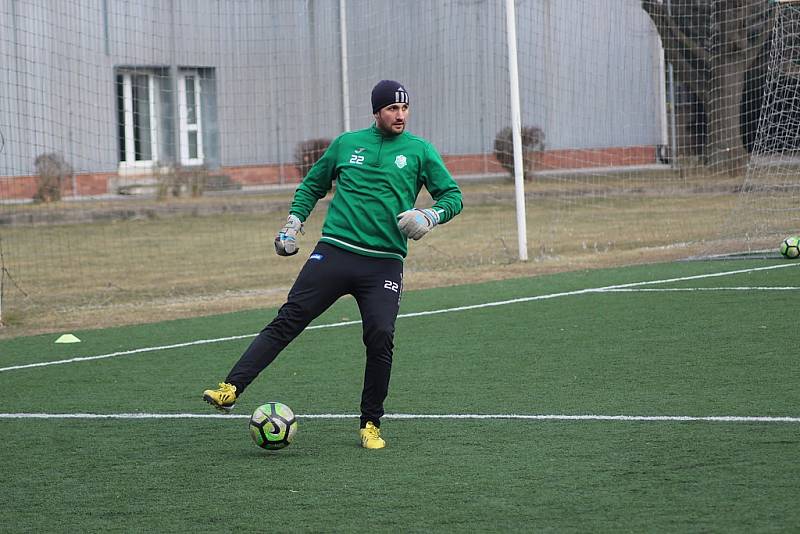 Z přípravného fotbalového utkání Polaban Nymburk - Kratonohy (3:0)