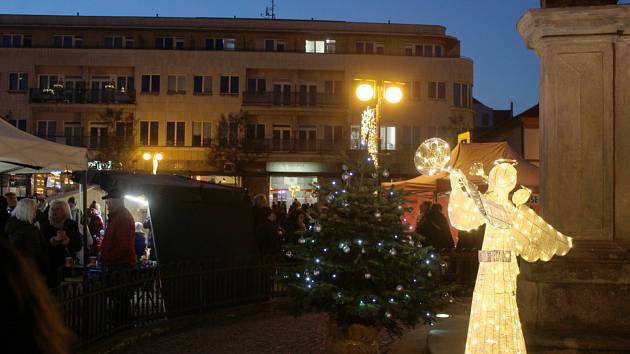 Takovéto andílky budou místní hledat při vánoční hře, která začíná ve čtvrtek v Nymburce už potřetí.
