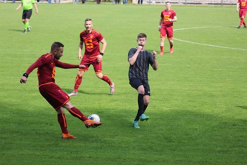 Z fotbalového utkání I.A třídy Slovan Poděbrady - Čáslav B