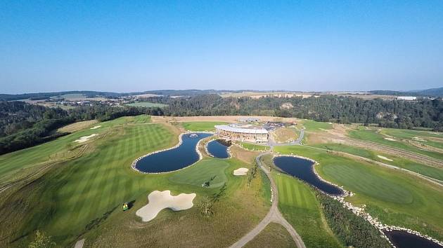 Panorama Golf Resort. Stavba roku Středočeského kraje 2017.