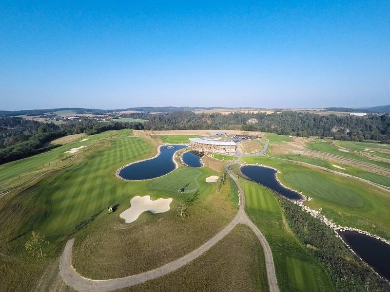 Panorama Golf Resort. Stavba roku Středočeského kraje 2017.