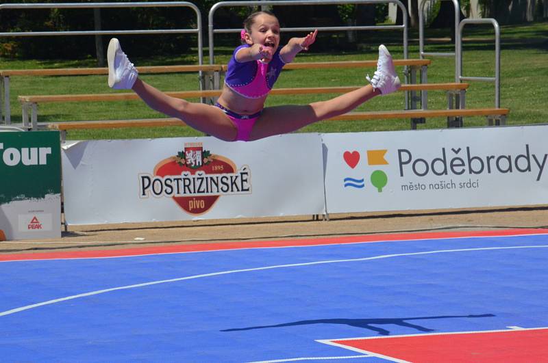 Basketbalový klub z Poděbrad oslavil sedmdesáté narozeniny.