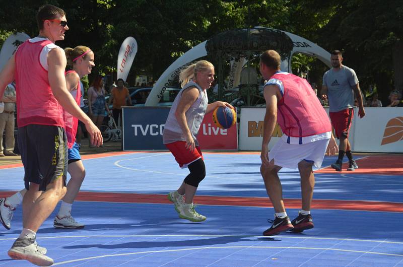 Basketbalový klub z Poděbrad oslavil sedmdesáté narozeniny.