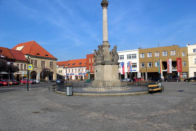 Náměstí Přemyslovců je jedním z míst, pro které lze hlasovat v anketě o umístění městské bezdrátové sítě.