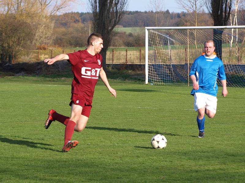 Fotbalisté Opočnice přišli v zápase s rezervou Bohemie o dvoubrankový náskok. Hosté vyrovnali v poslední minutě.