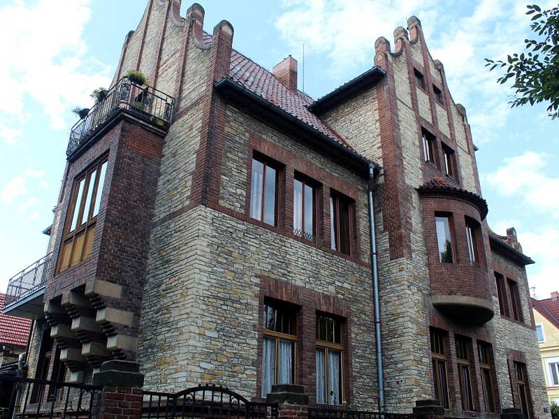 Vila Kouřimka je na prodej za téměř 30 milionů korun.