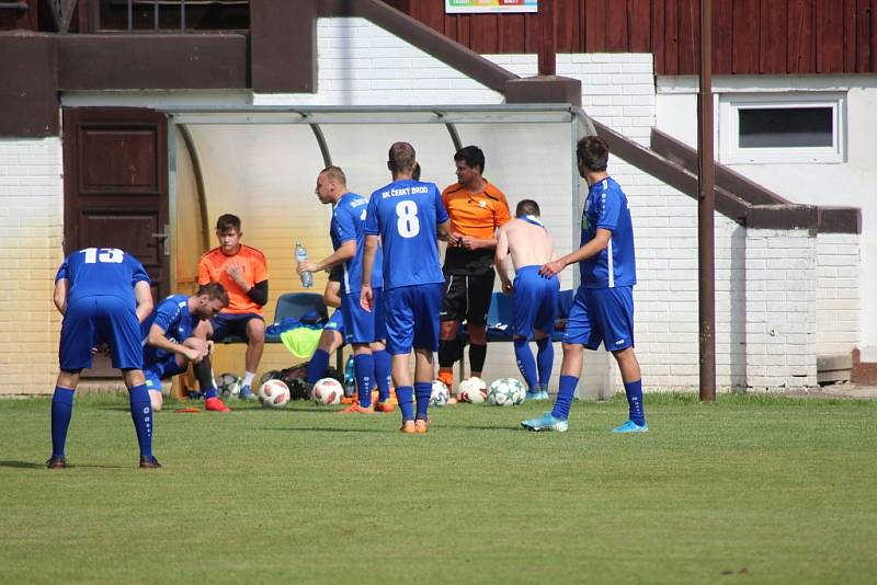 Z přípravného fotbalového utkání Slovan Poděbrady - Český Brod B (1:4)