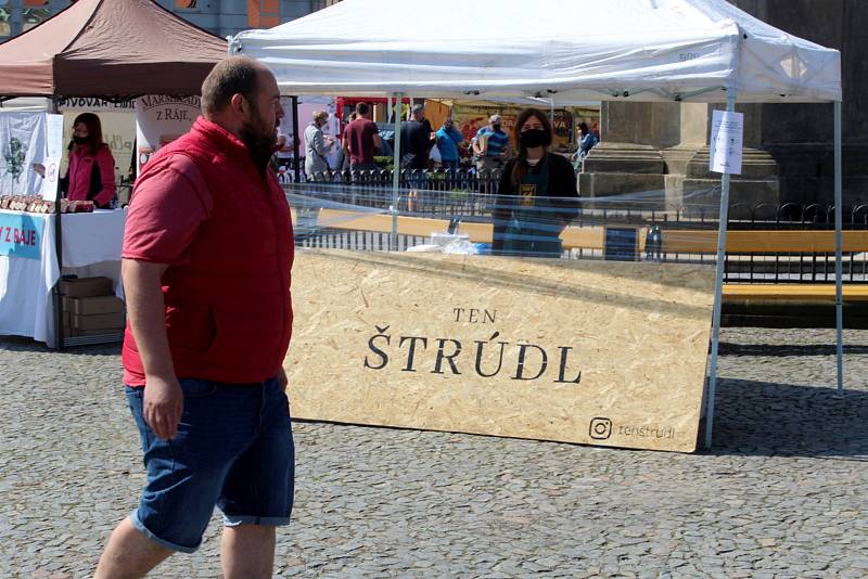 Food festival částečně připomínající farmářský trh se konal v sobotu na nymburském náměstí