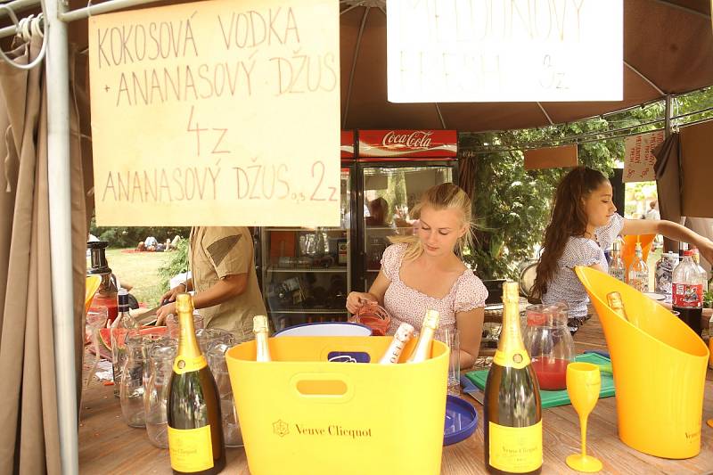 Středověký food festival se v Dětenicích.