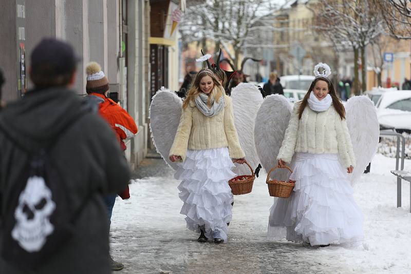 Krampus čerti v Lysé nad Labem v sobotu 4. prosince 2021.