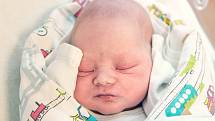 Jan Roubíček z Milovic se narodil v nymburské porodnici 13. prosince 2021 v 7:03 hodin s váhou 3360 g a mírou 48 cm. Domů chlapeček pojede s maminkou Michalou, tatínkem Janem, bráškou Adamem (14 let) a sestřičkou Annou (5 let).