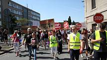 V Nymburce se 21. dubna 2018 protestovalo proti příjezdu prezidenta Zemana na sjezd komunistů.
