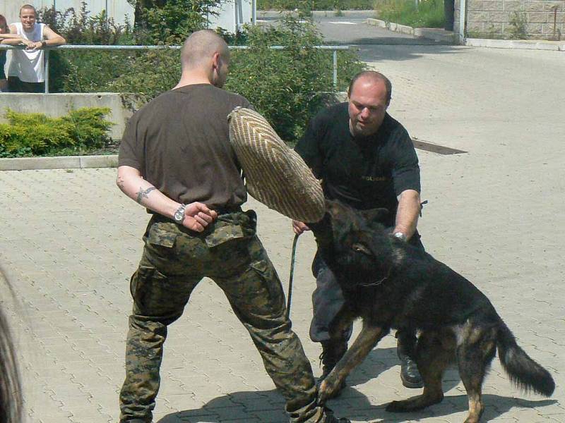 V Milovicích otevřeli policejní služebnu veřejnosti