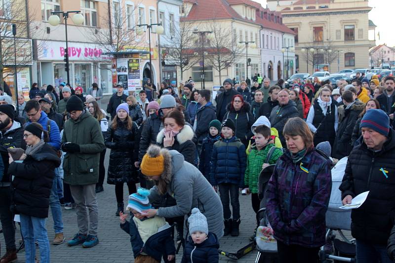 Z happeningu s názvem Poděbrady pro Ukrajinu na Jiřího náměstí v Poděbradech.