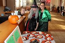 V duchu oslav Halloweenu se neslo nedělní odpoledne v  královéměsteckém kulturním domě.