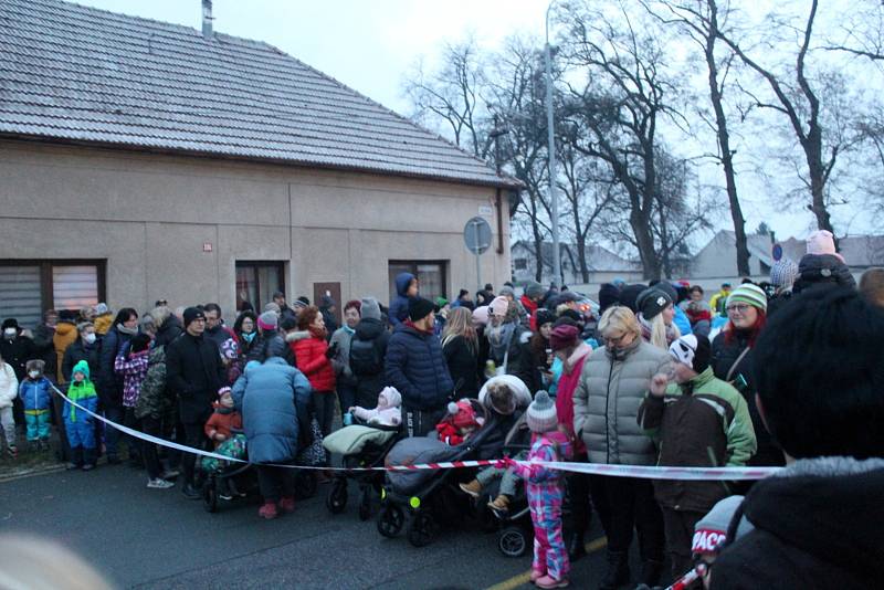 Hasičské peklo. To je název akce, kterou pořádají pro děti i rodiče dobrovolní hasiči z Městce Králové.