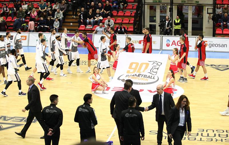 Basketbalisté Nymburka porazili v posledním domácím zápase Ligy mistrů španělskou  Fuenlabradu.