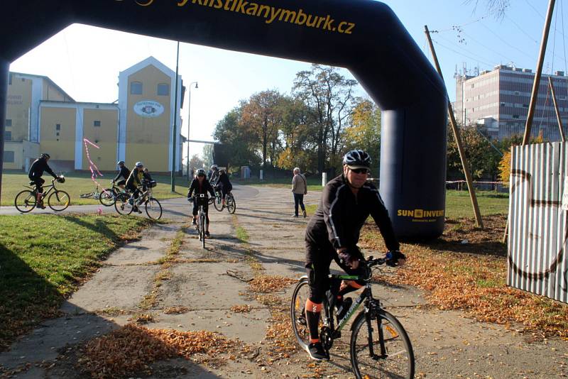 Z pivovaru vystartovaly v sobotu dopoledne stovky cyklistů na tradiční společenskou vyjížďku.