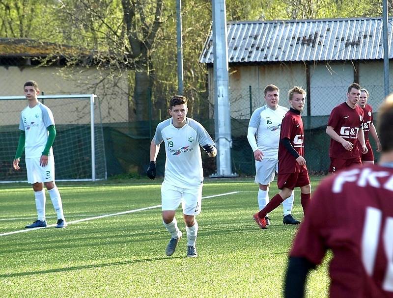 Z fotbalového utkání okresního přeboru Bohemia Poděbrady B - Polaban Nymburk B (0:2)