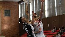 Z basketbalového utkání Final 8 Českého poháru Nymburk - Hradec Králové (103:64)