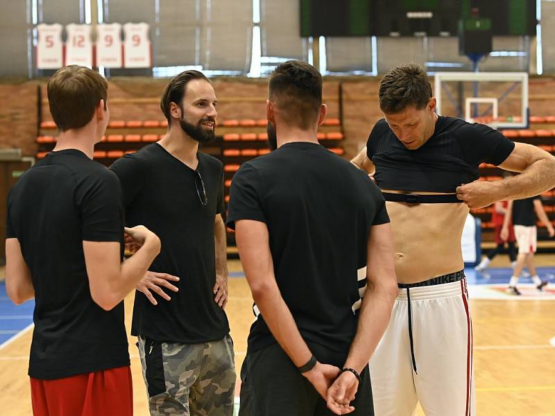 Start. Basketbalisté Nymburka zahájili přípravu na novou sezonu