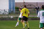 Z fotbalového derby krajského přeboru Polaban Nymburk - Litol (5:2)