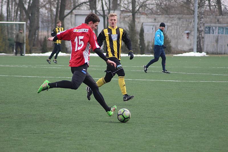 Z přípravného fotbalového utkání Polaban Nymburk - Kratonohy (3:0)