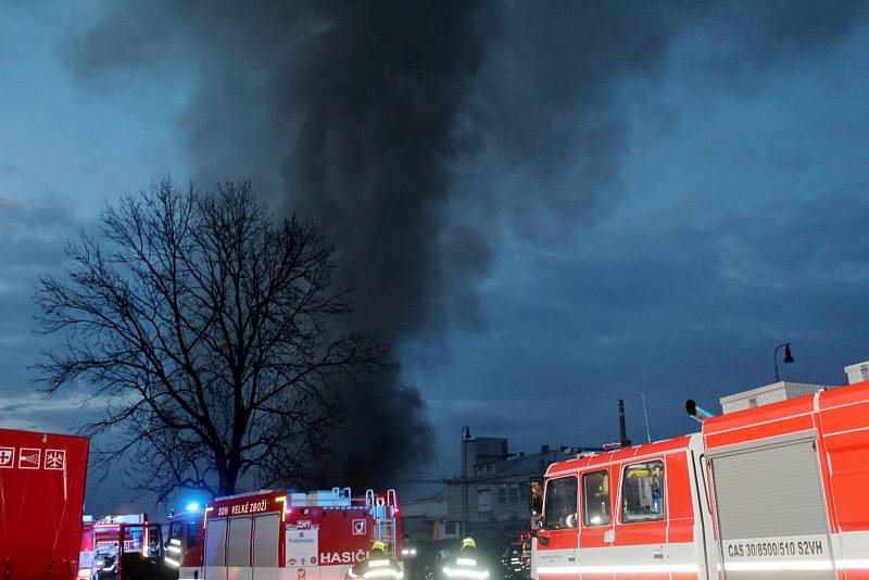 Požár bývalé výtopny na sídlišti v Jankovicích v Nymburce.