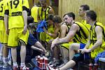 Basketbalisté Sadské porazili Prostějov o dvacet bodů 107:87.