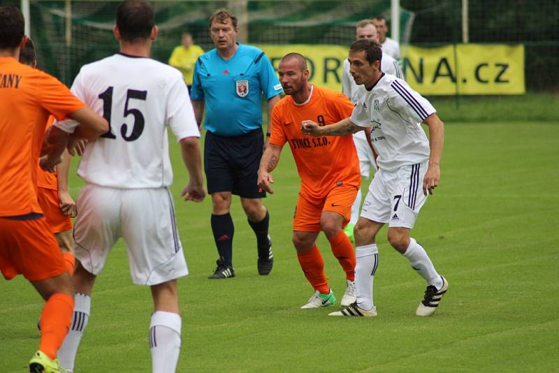 Z fotbalového utkání krajského přeboru Semice - Poříčany (1:0)