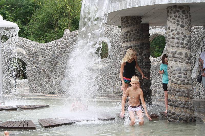 Milovický zábavní park Mirakulum v sobotu 25. července otevřel oficiálně nový vodní svět.