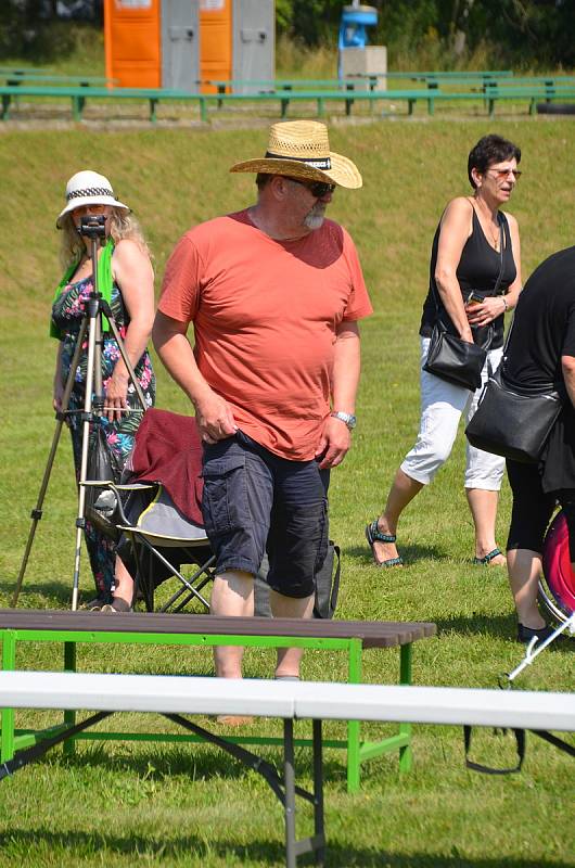 Z 9. ročníku charitativního hudebního festivalu Žijme tu spolu.